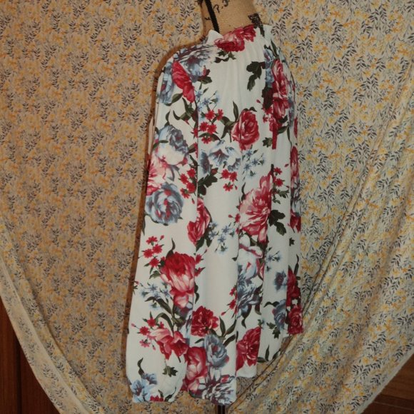 Tunic/Blouse - Picture 5 of 7